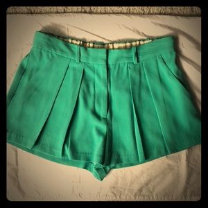 Wilfred crepe shorts